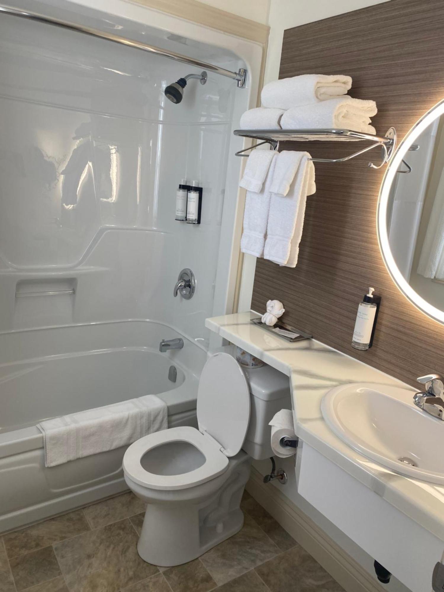Sunny Isle Motel Summerside Εξωτερικό φωτογραφία